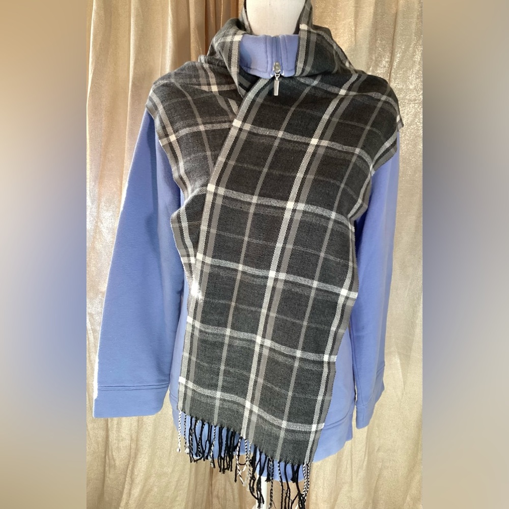 Light warm scarf. 100% acrylic